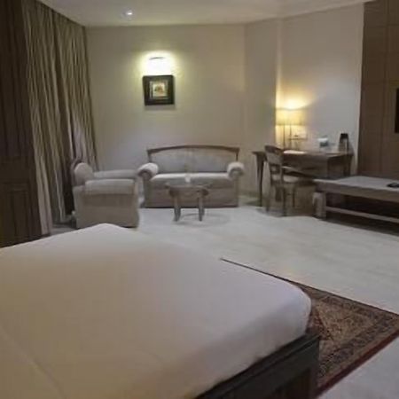 The Amayaa Varanasi Exterior photo