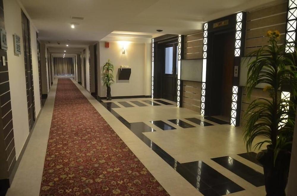 The Amayaa Varanasi Exterior photo