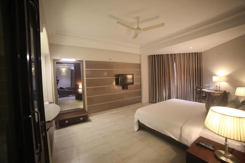 The Amayaa Varanasi Exterior photo